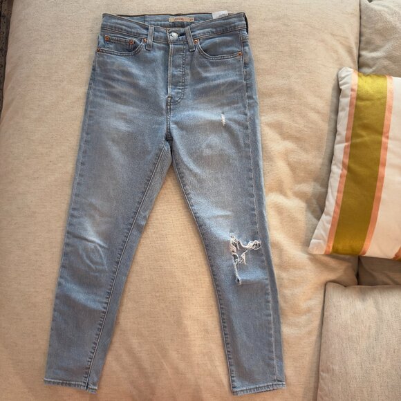 LEVI'S Wedgie Skinny Jeans, High-Rise | Distressed Jeans | Size 28 - Picture 2 of 12